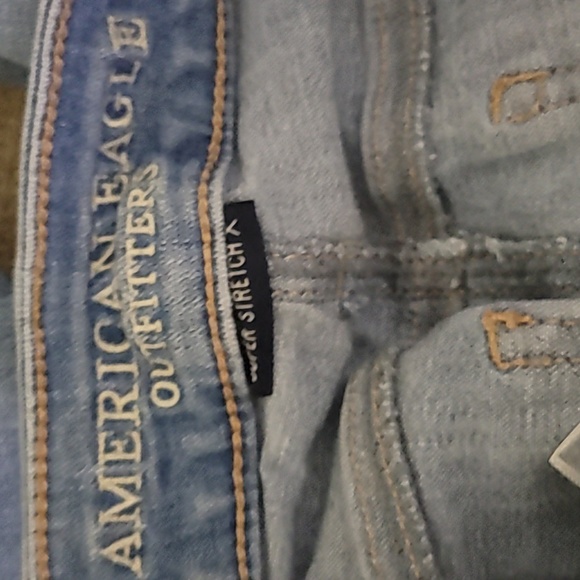 American Eagle Jeans - Picture 4 of 8